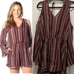 Sadie & Sage Women Romper Medium Burgundy Stripe Western Coastal Cowgirl